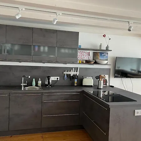 شقة Moderne Im Denkmal Mit 3 Schlafzimmer Auf 120 Qm فيلينغن سشفايننغ